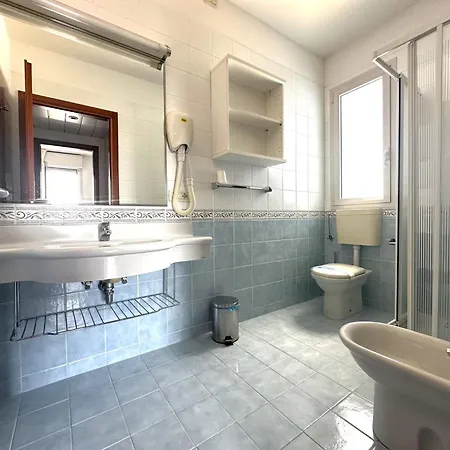 Lägenhet Flat With Terrace In 50m From The Sea Bibione