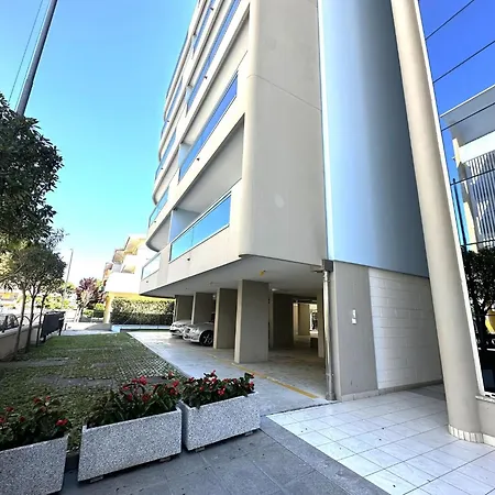 شقة Flat With Terrace In 50m From The Sea بيبيوني