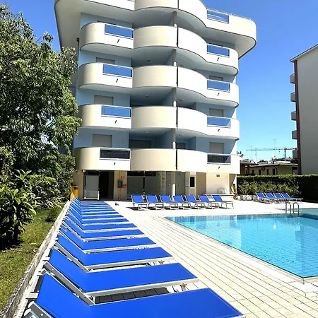 Flat With Terrace In 50m From The Sea Apartment *