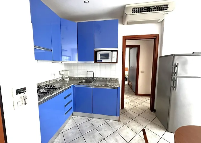 Apartment Flat With Terrace In 50m From The Sea