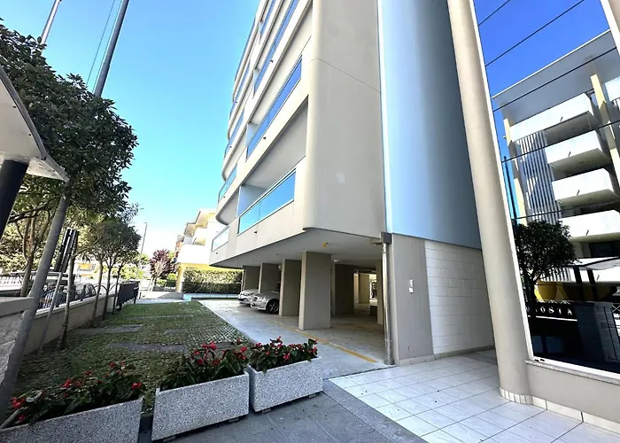 Appartement Flat With Terrace In 50m From The Sea Bibione